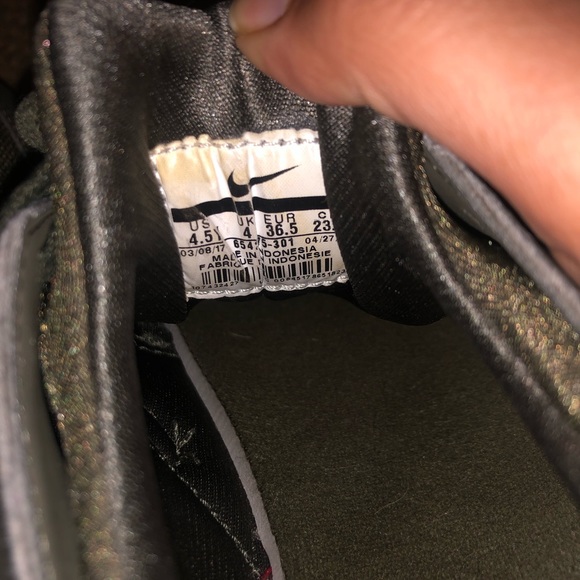 Green Nike Huaraches (4.5 youth 5.5 womens) - Picture 5 of 8